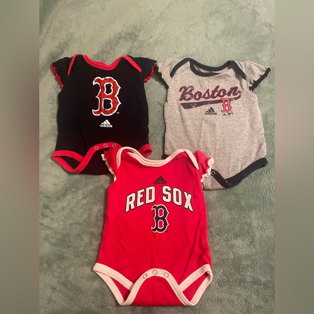 Adidas Boston Red Sox Baby Onesies Set in Navy, Gray, Red, Size 3/6 month